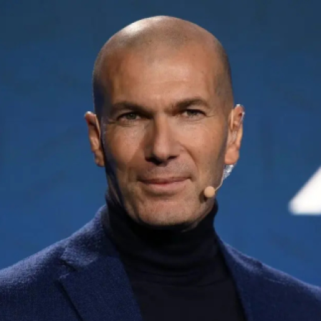 Zidane encaminha acerto e deve assumir a França após a Copa do Mundo, aponta jornal