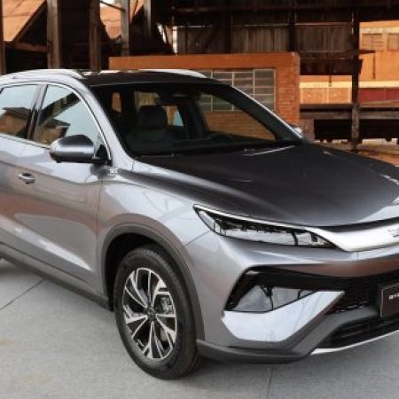 Em novo vídeo, BYD coloca críticos frente a frente com o Song Pro Super-Híbrido Flex Fuel