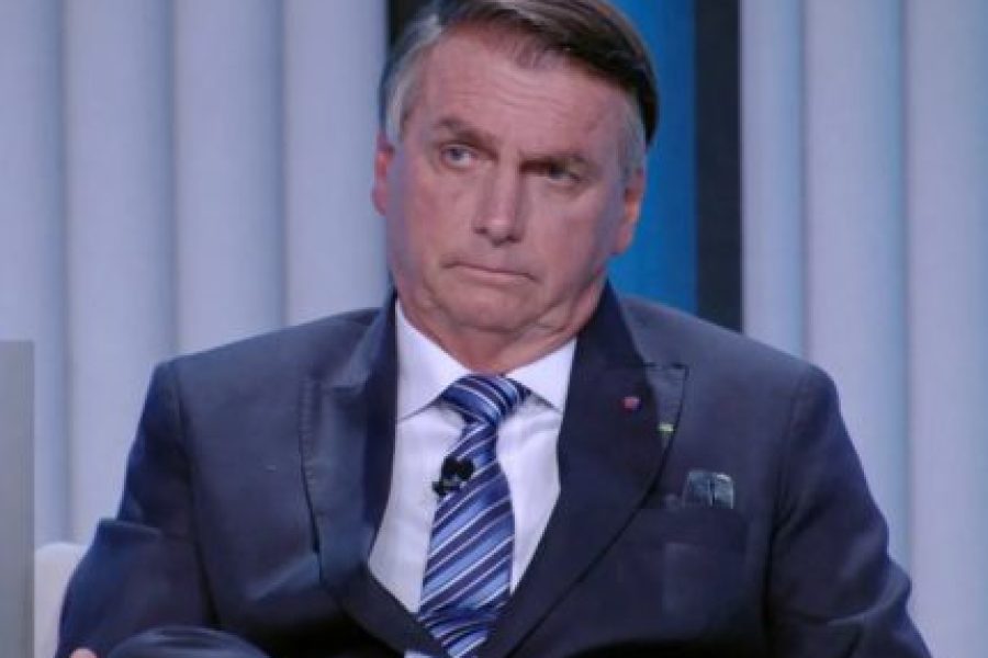 Com-Bolsonaro-preso-filme-sobre-o-ex-presidente-define-protagonista-e-elenco-saiba-tudo-430x323.jpg
