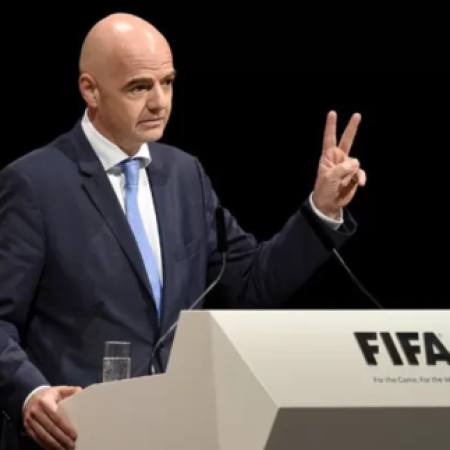 Ingressos de luxo da Copa não esgotam, e FIFA aposta em novo formato para atrair público