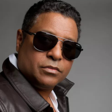 Stevie B denuncia sabotagem de direitos autorais após exposição de Tati Quebra Barraco