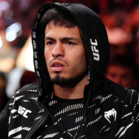 Lutador do UFC critica evento para bilionários na Casa Branca: “Não dou a mínima”