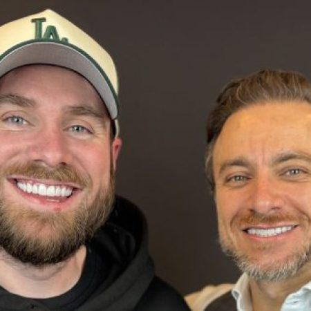 Rogério Penna, dentista das celebridades, assina o novo sorriso do pastor André Fernandes