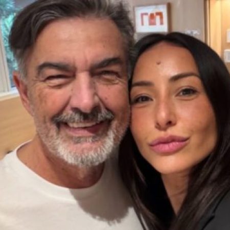 Sabrina Sato revela susto com saúde do pai e atendimento de emergência