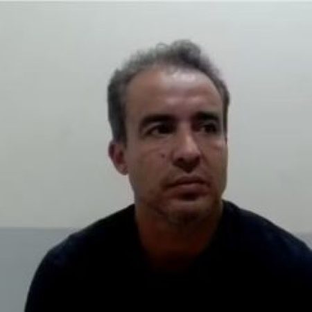 Ex-jogador do Corinthians e São Paulo é preso após denúncia de violência doméstica no PR