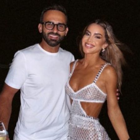 Camila Coelho revela fim do casamento com empresário após mais de duas décadas juntos