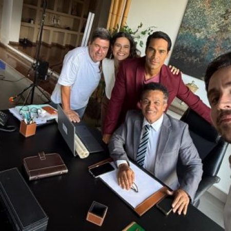 Novelas verticais ganham espaço e consolidam linguagem própria no audiovisual brasileiro