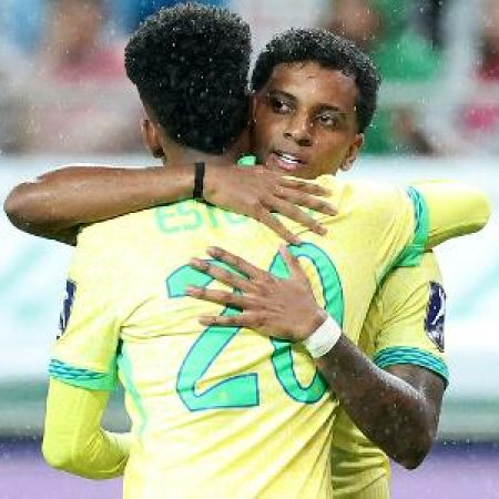 Rodrygo e pressão funcionam, e plano de Ancelotti anda para o lugar certo