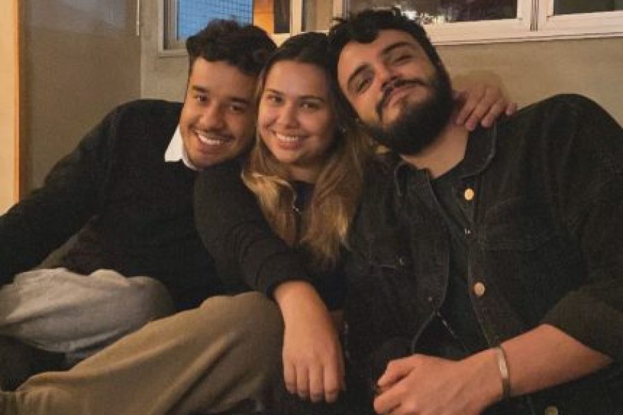 foto-ator-que-viveria-henrique-dupla-de-juliano-explica-saida-repentina-de-filme-sobre-marilia-430x3.jpeg