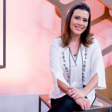 Michelle Loreto pede demissão da Globo após 20 anos: “Uma paz enorme”