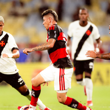 Em estreia dos titulares, Flamengo domina o Vasco e vence clássico