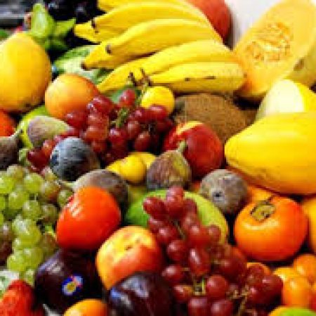 Fruta engorda ou é mito? O erro que muita gente ainda comete