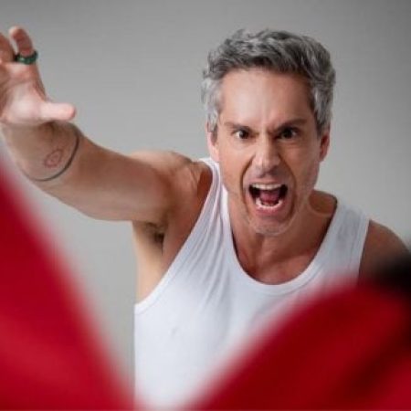 “Iria enlouquecer”, desabafa Alexandre Nero sobre exaustão após gravações de “Vale Tudo”