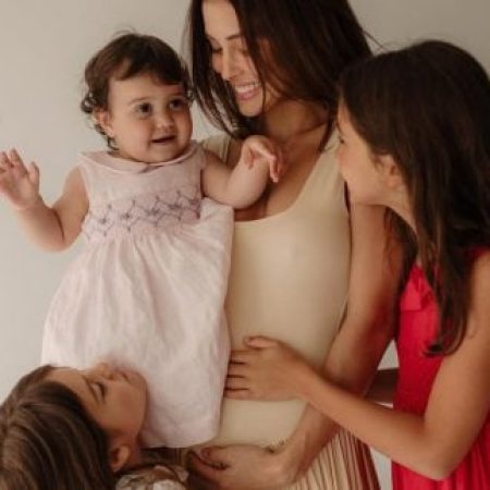 Letícia Almeida anuncia 4ª gravidez: “O amor se multiplicou mais uma vez”