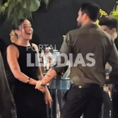 Matheus Vargas é visto em clima de romance com morena misteriosa na festa de Marrone