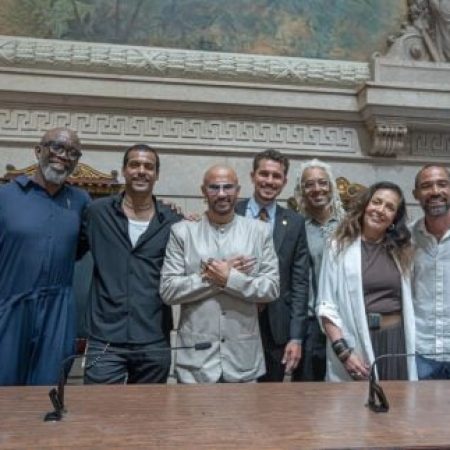 AfroReggae Audiovisual recebe Medalha Pedro Ernesto na Câmara Municipal do Rio